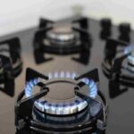 Bollette luce e gas, la classifica di Altroconsumo che cambia tutto: chi è al top nel 2025 (e chi crolla)