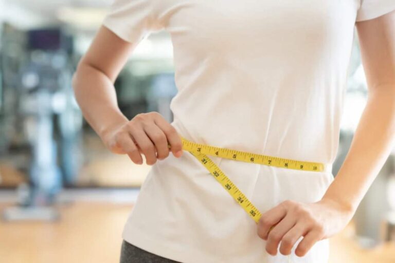 Dieta keto, promette di farti perdere 10 chili in un mese (e sorprende anche per i benefici)