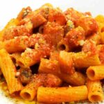 Come preparare la migliore amatriciana: gli ingredienti che non devono mai mancare e il trucco della (nonna)